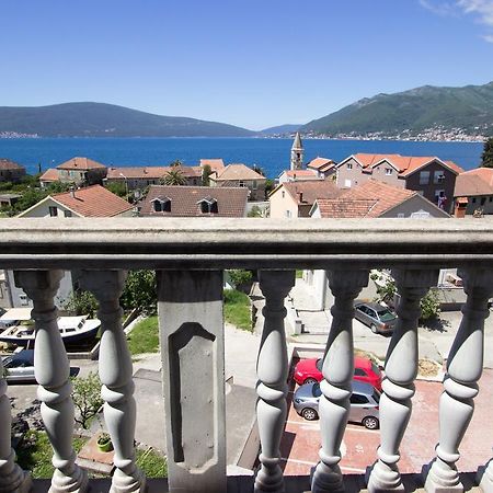 St. Roko Guest House Donja Lastva Buitenkant foto