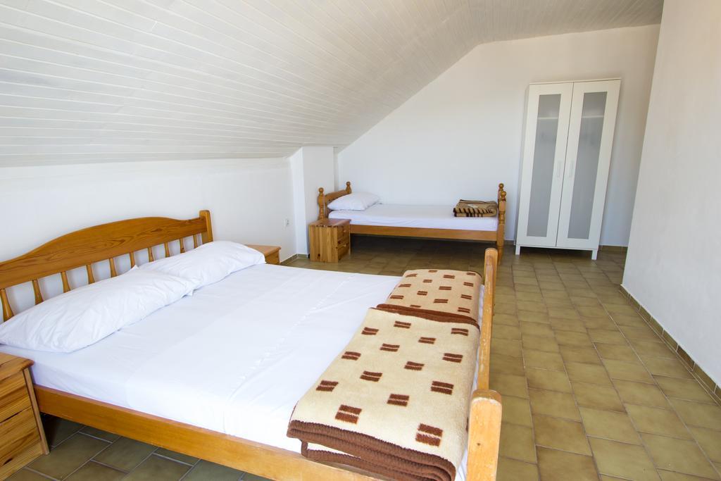 St. Roko Guest House Donja Lastva Buitenkant foto