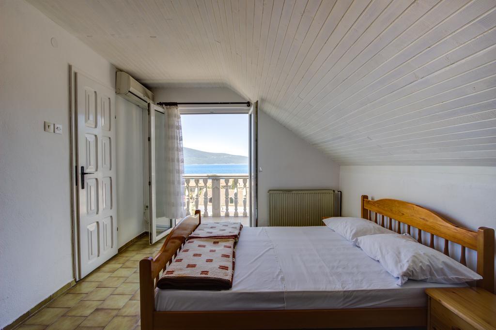 St. Roko Guest House Donja Lastva Buitenkant foto