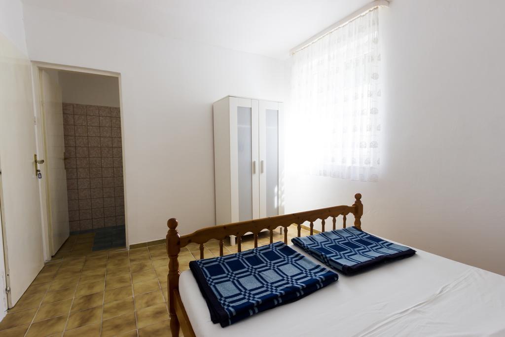 St. Roko Guest House Donja Lastva Buitenkant foto