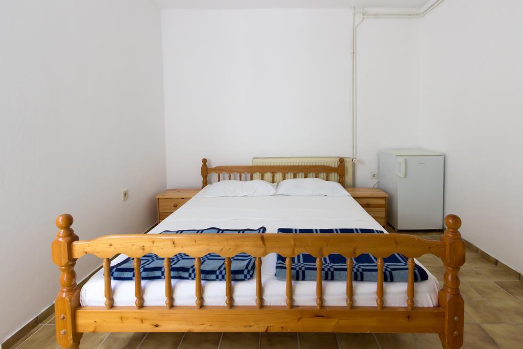 St. Roko Guest House Donja Lastva Buitenkant foto
